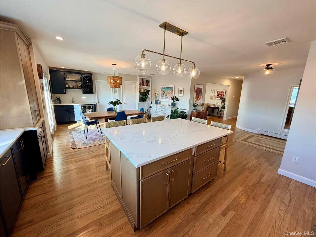 214 National Blvd - Photo 2 of 28