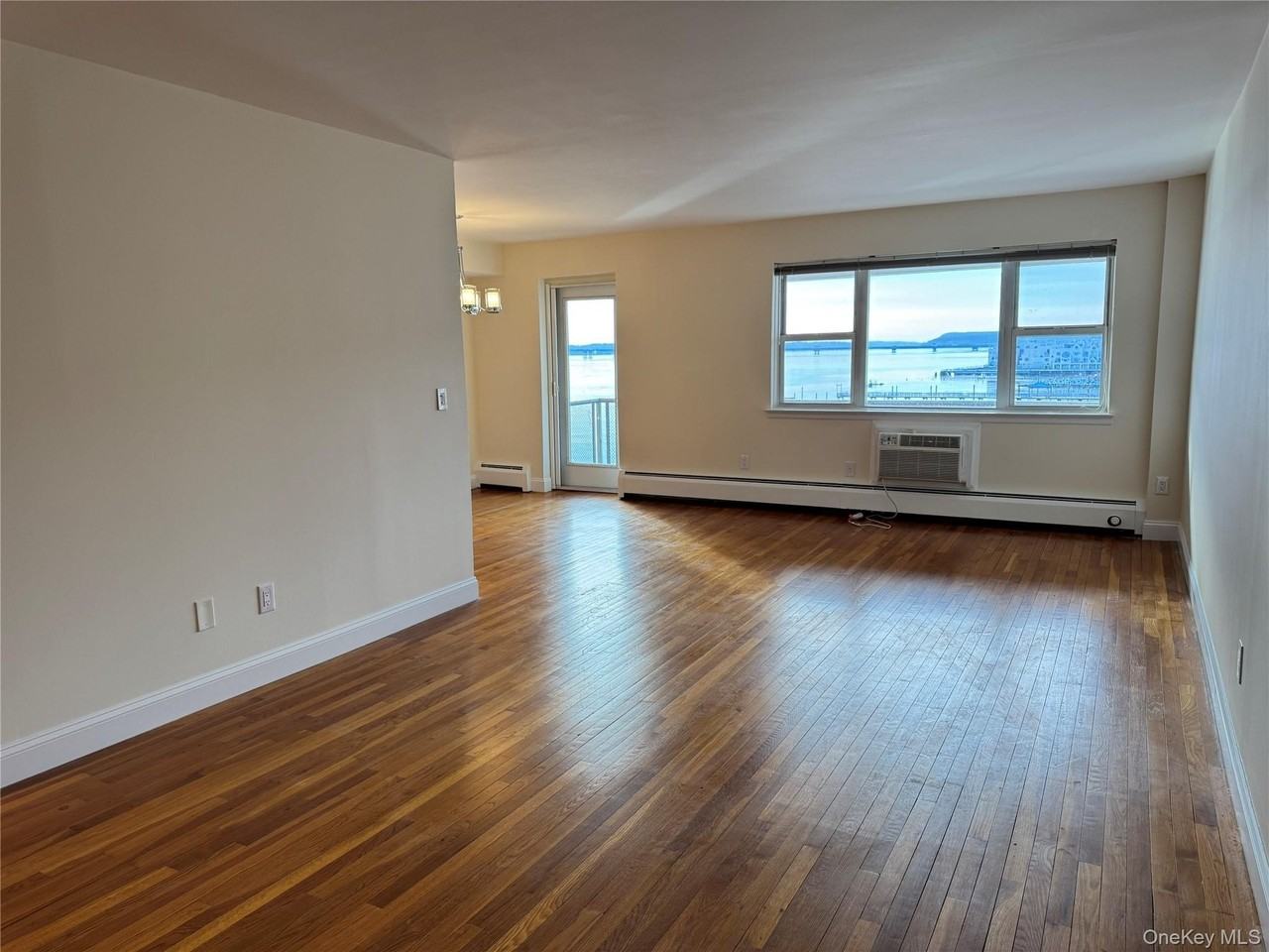 103 Gedney St Apt 4m #4M - Photo 4 of 21