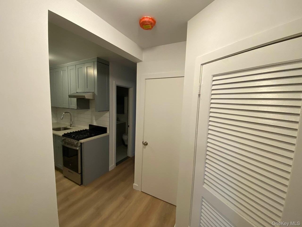 4344 165th St Unit 1 #1 - Photo 2 of 10