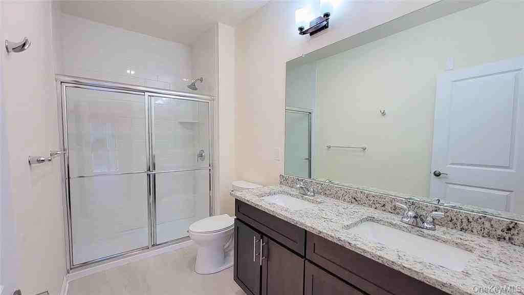 260 W Main St Unit 15 #15 - Photo 5 of 26