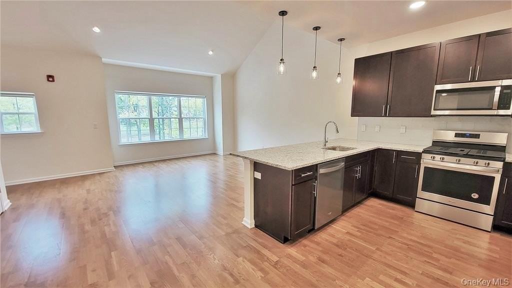 260 W Main St Unit 15 #15 - Photo 6 of 26