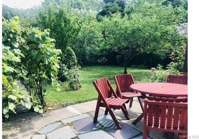 8219 Utopia Pkwy - Photo 4 of 4