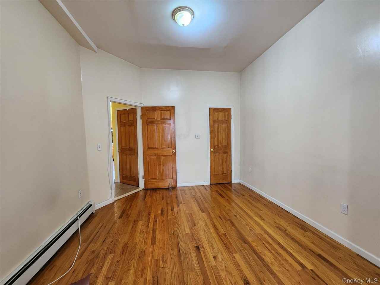 21 Stanhope St Unit 2 #2 - Photo 3 of 8