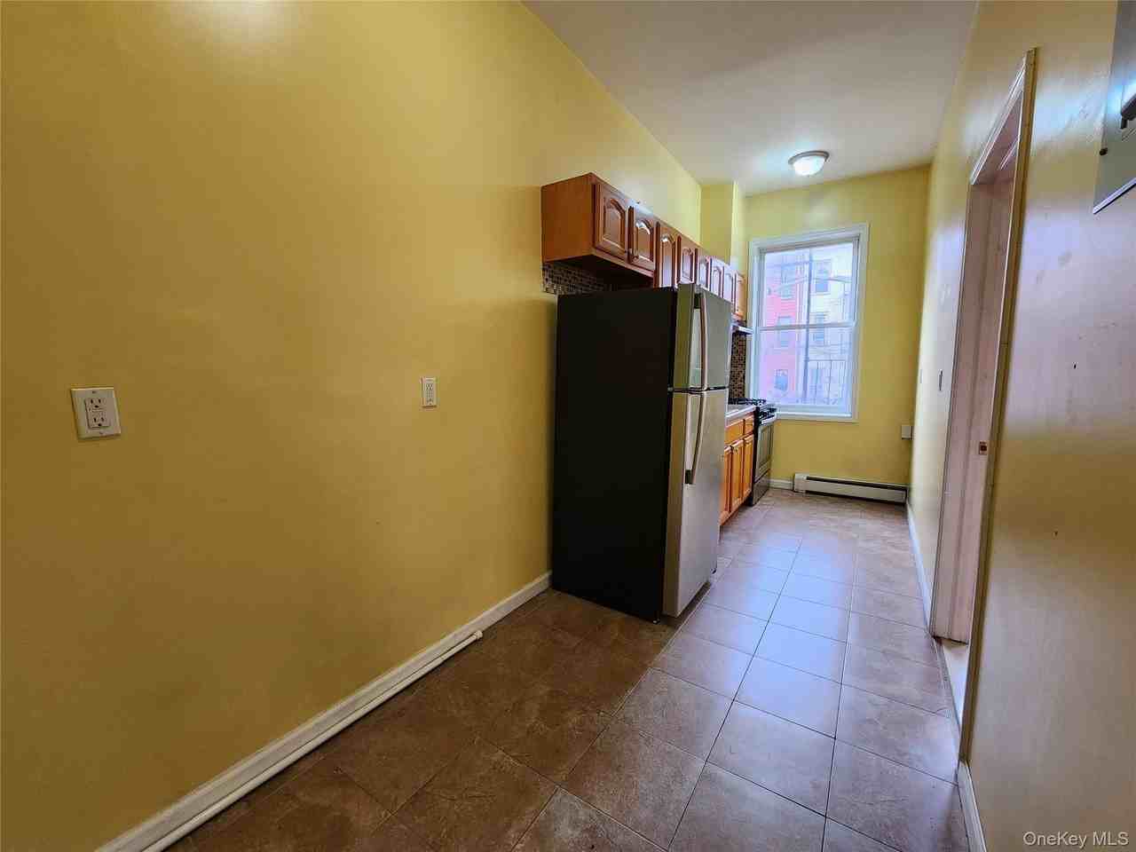 21 Stanhope St Unit 2 #2 - Photo 6 of 8