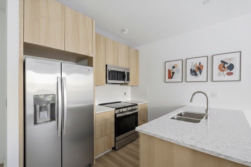 1035 Commonwealth Ave Unit 306 #306