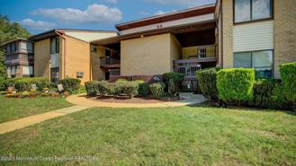 59 Amberly Dr Unit J #J - Photo 1 of 1