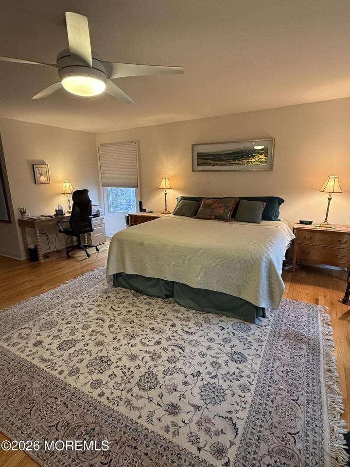 131 Avenel Blvd - Photo 6 of 22