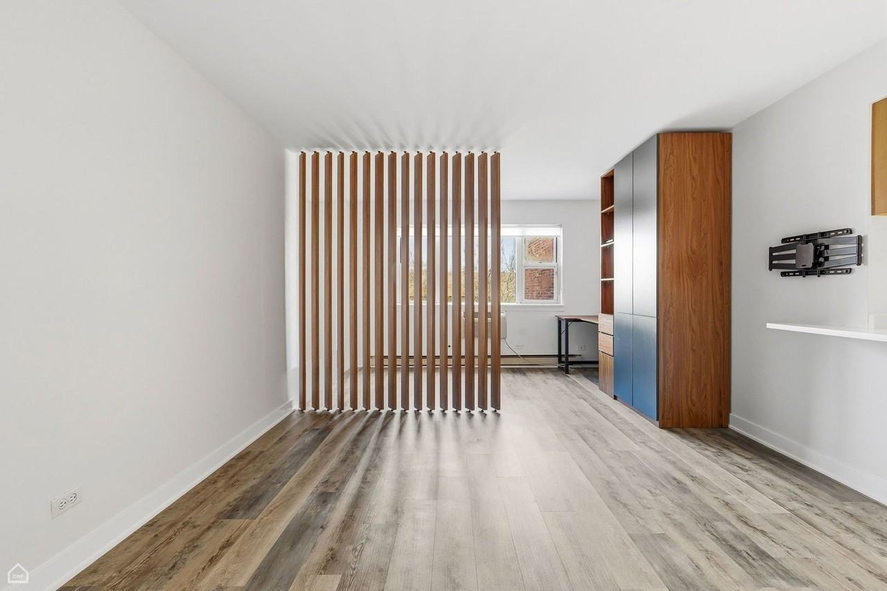 5920 N Kenmore Ave Apt 519 #519 - Photo 4 of 11