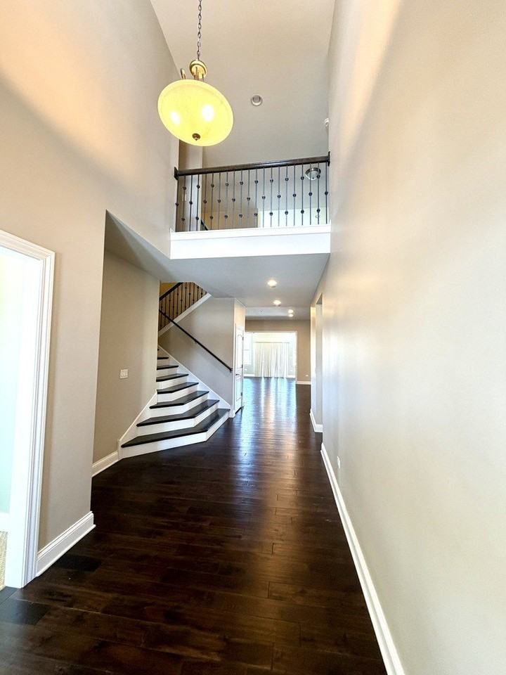 3907 Nannyberry St - Photo 4 of 38