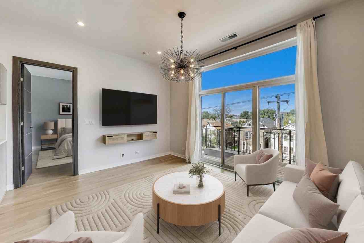 1708 W Cermak Rd Apt 3w #3W - Photo 4 of 26