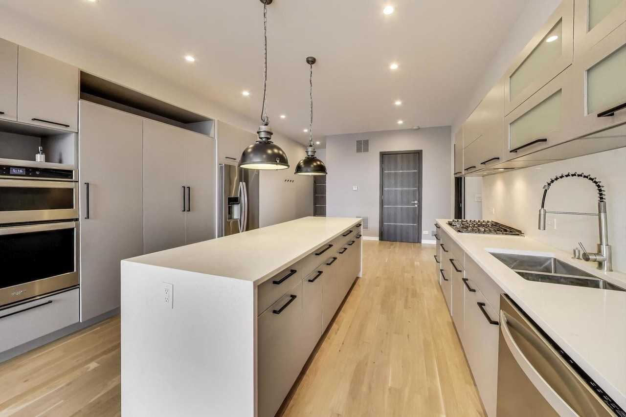 1708 W Cermak Rd Apt 3w #3W - Photo 6 of 26