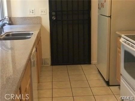 410 N Alhambra Ave #D - Photo 6 of 7