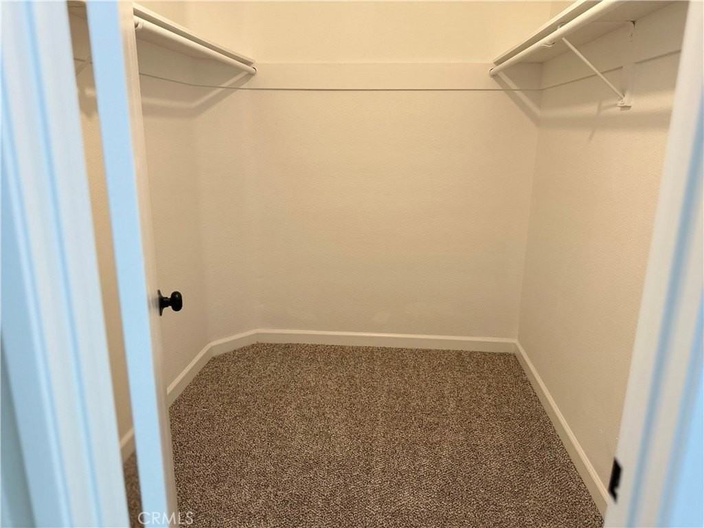 3351 Lincoln St - Photo 6 of 10