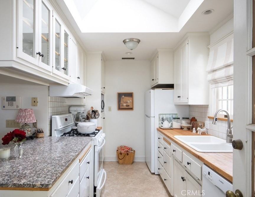 433 S College Ave - Photo 6 of 15