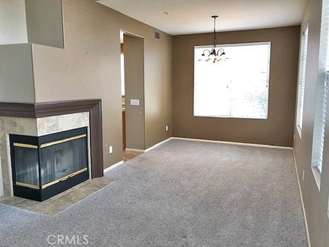 444 Middlebury Ct - Photo 7 of 46