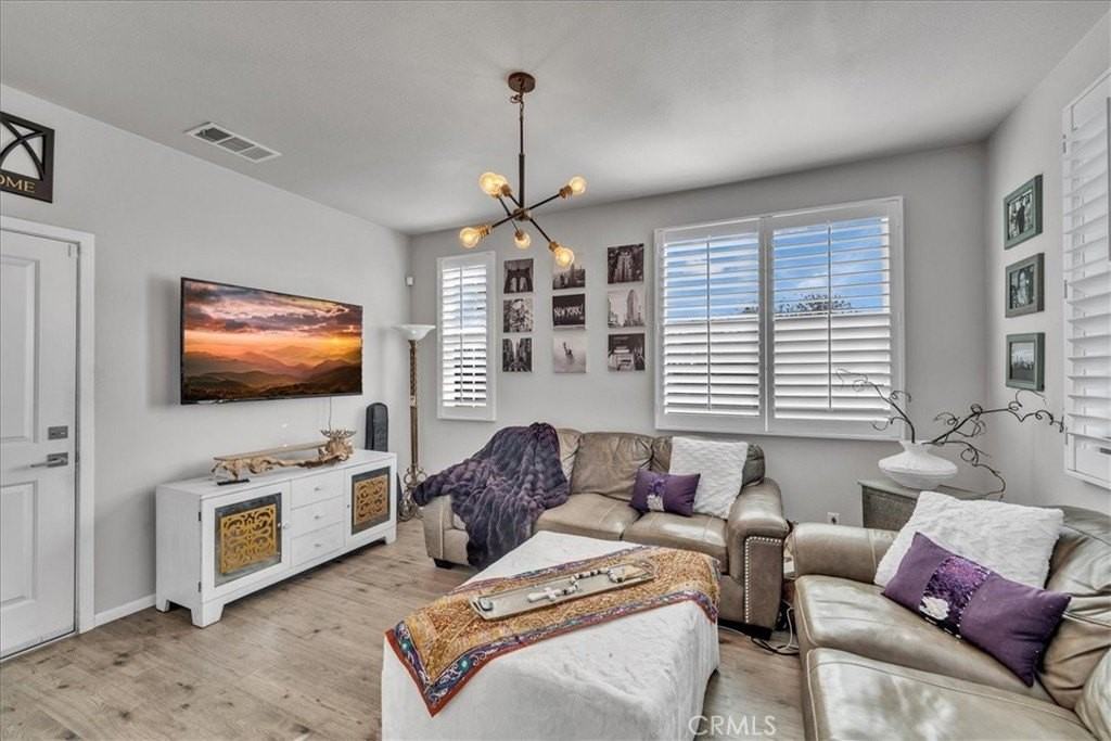 1038 Savi Dr #101 - Photo 6 of 36