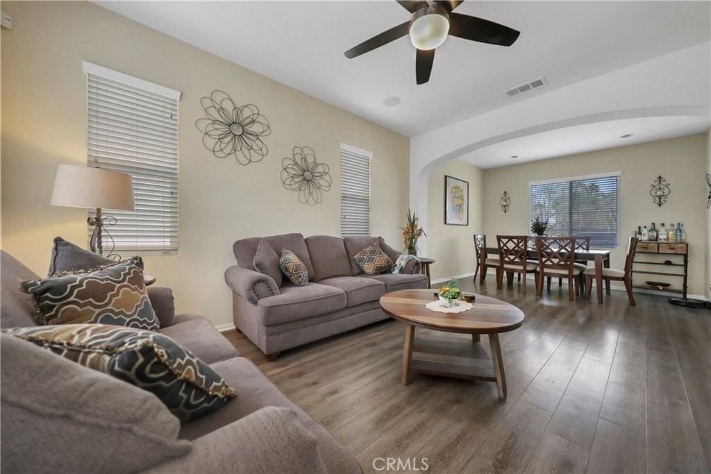 345 Paseo Gusto - Photo 3 of 25