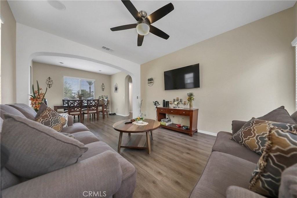 345 Paseo Gusto - Photo 6 of 25