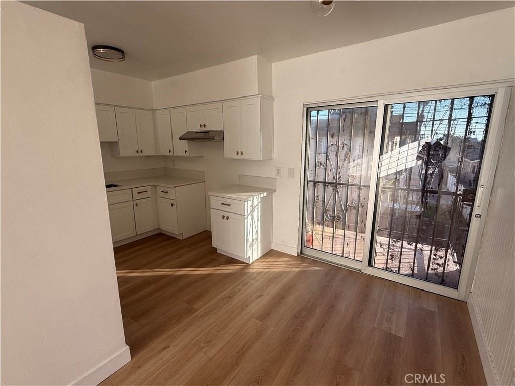 212 W 84th St - Photo 3 of 8