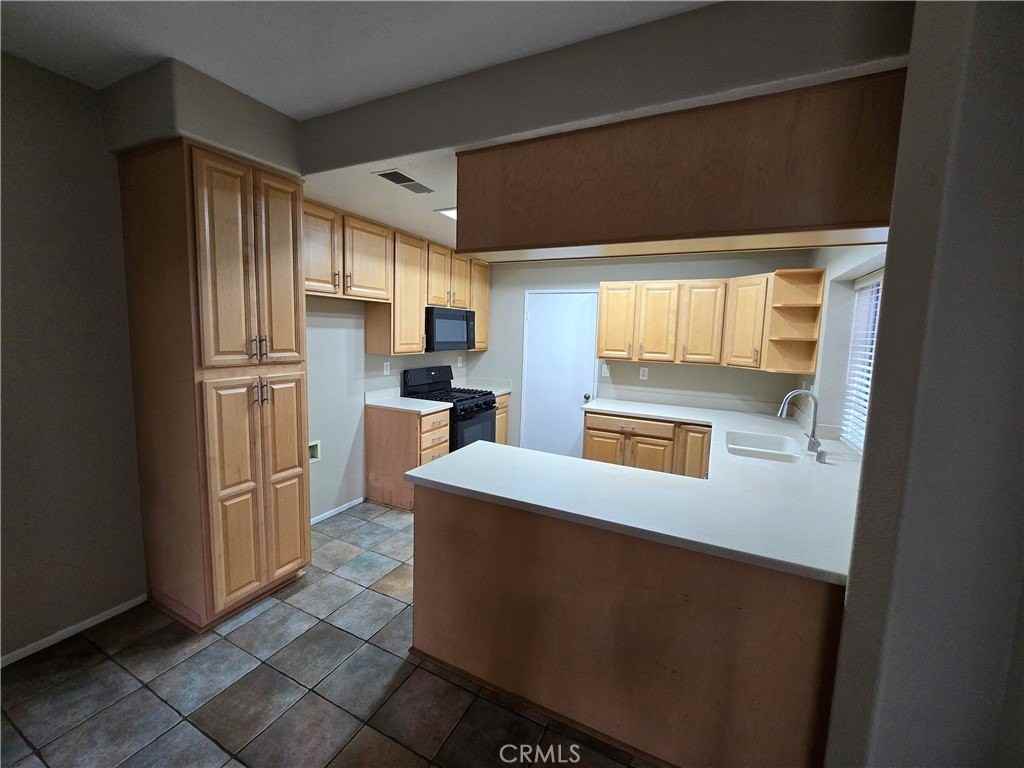 101 Night Heron Ln - Photo 3 of 24