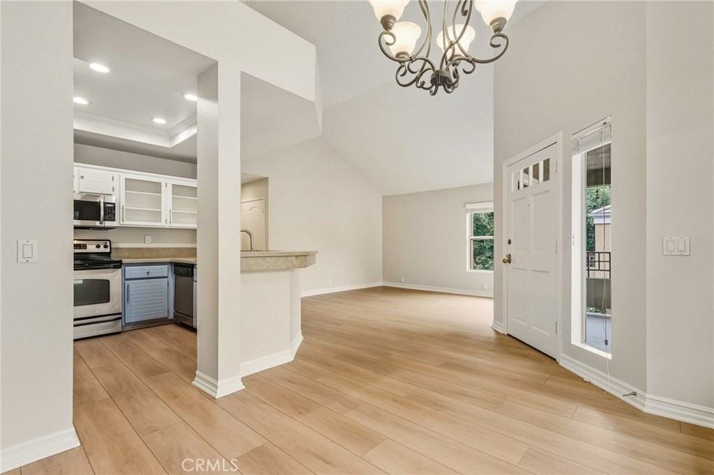 5 Rice Aisle - Photo 6 of 24