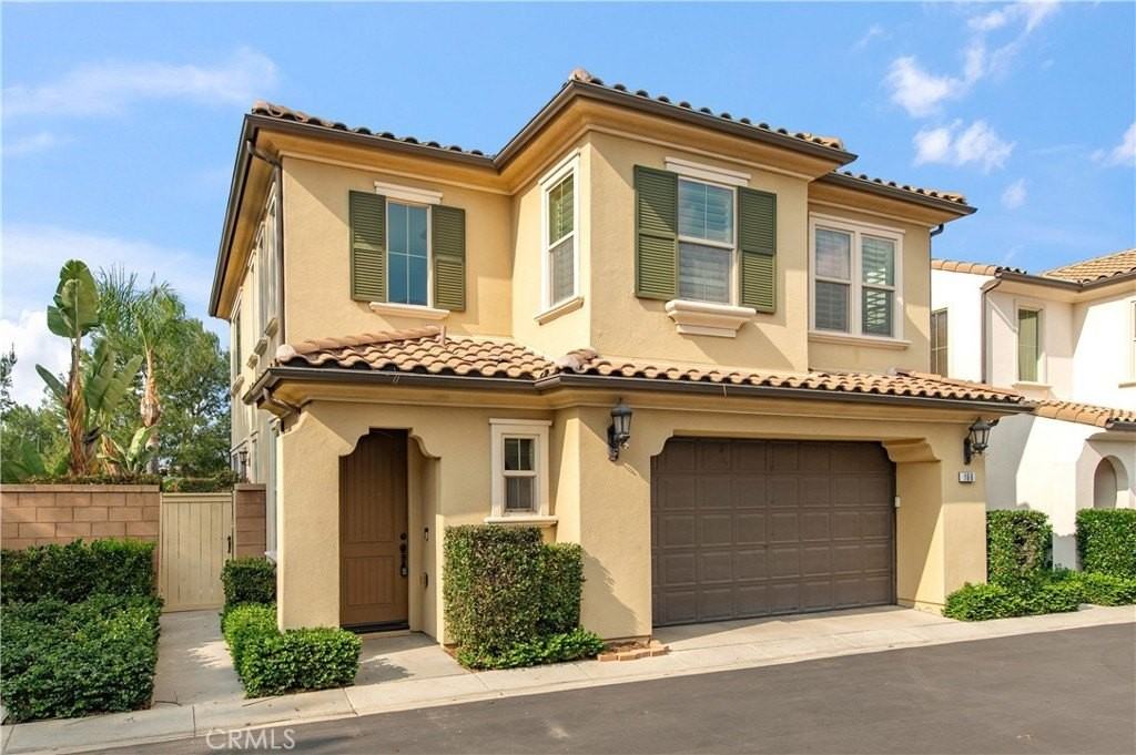 166 Desert Bloom - Photo 2 of 36