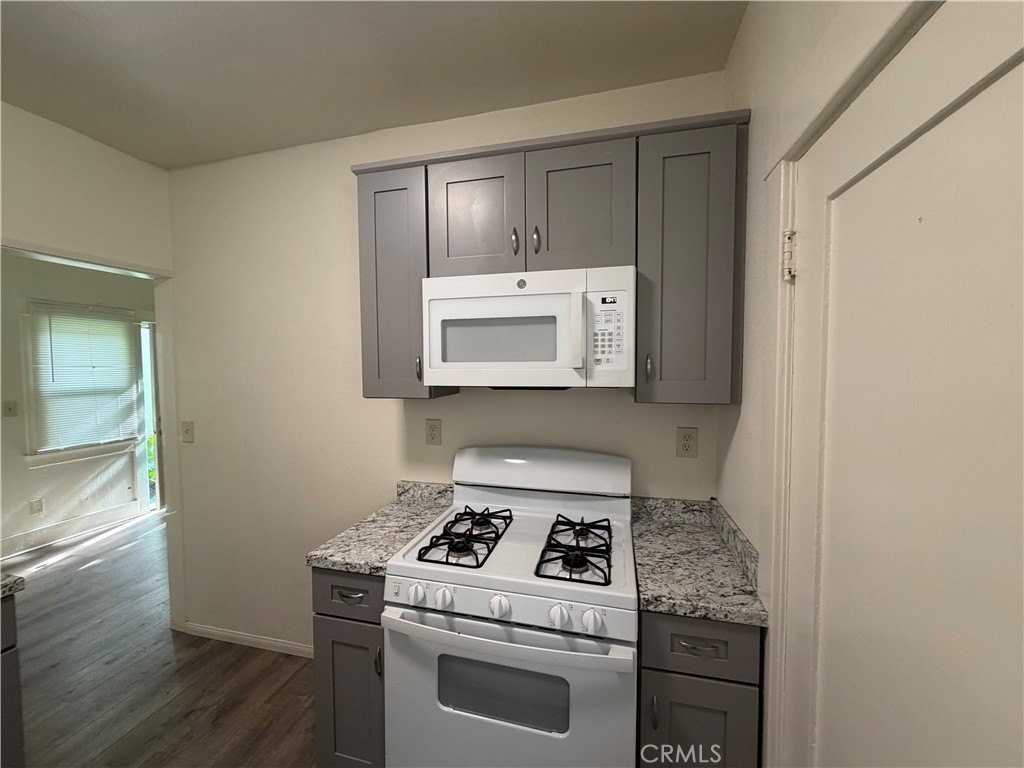 1917 E 4th St #9 - Photo 5 of 14