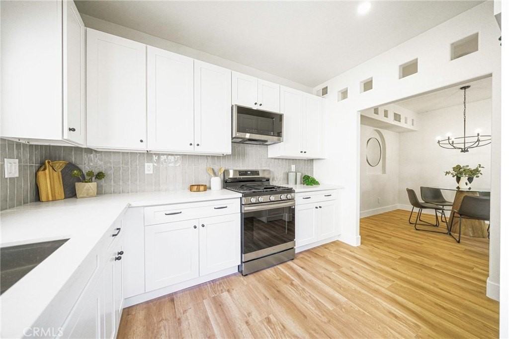 17729 Superior St #47 - Photo 4 of 40