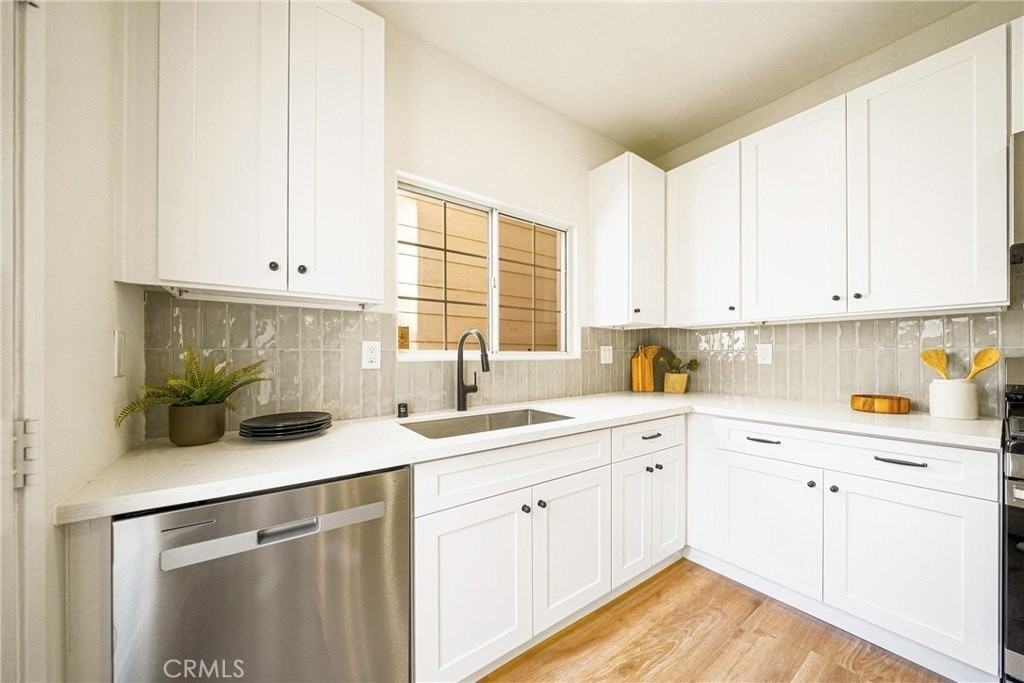 17729 Superior St #47 - Photo 5 of 40