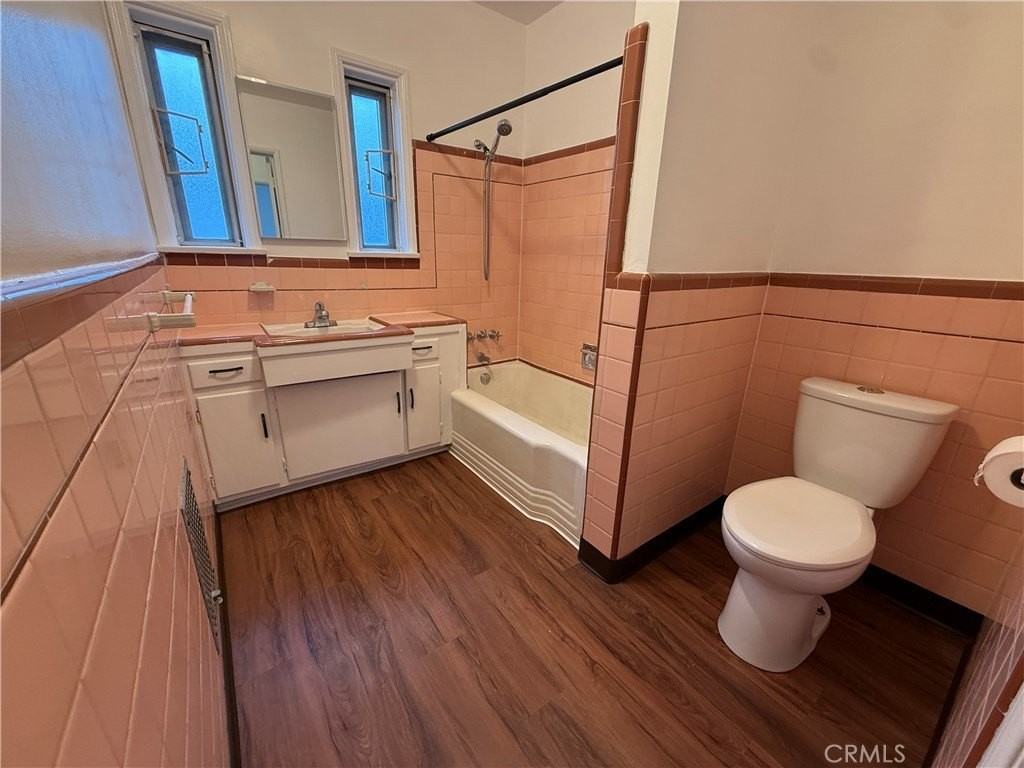 7139 Kittyhawk Ave #1-2 - Photo 7 of 10