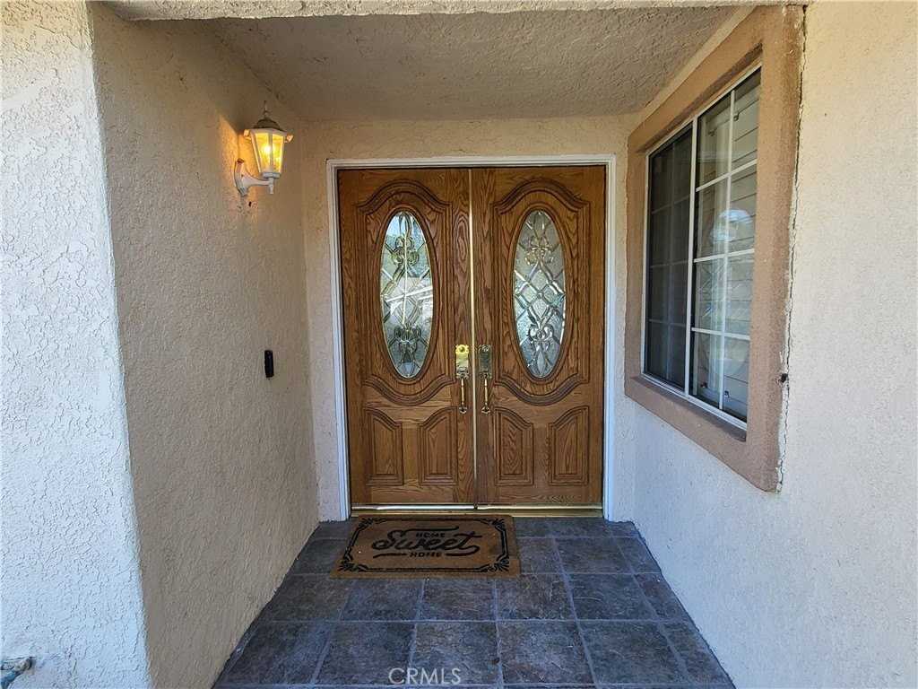 5700 Kelvin Ave - Photo 3 of 28