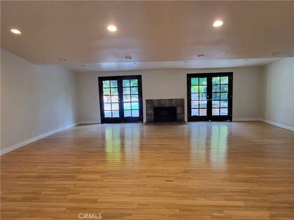 5700 Kelvin Ave - Photo 6 of 28