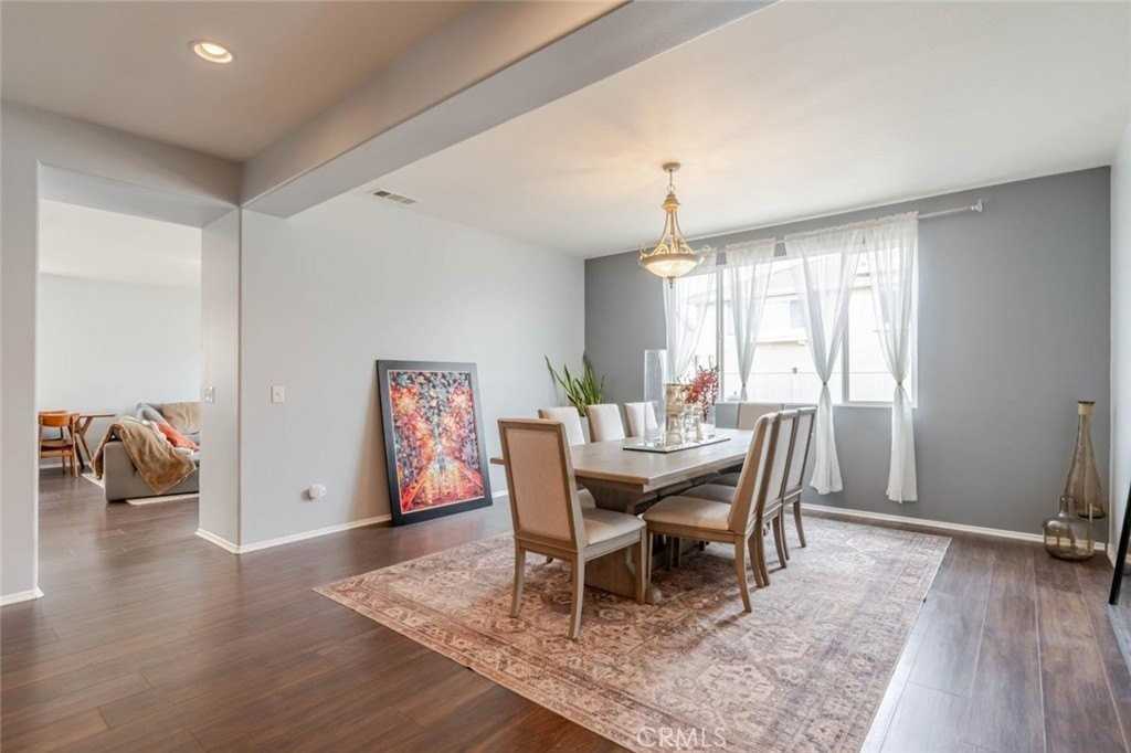 39112 Desert Holly Ln - Photo 7 of 40