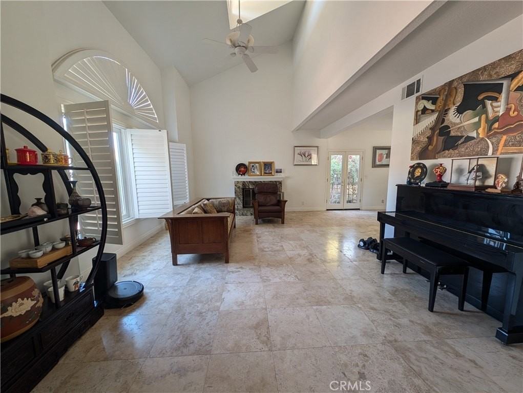 2822 Jason Ct - Photo 5 of 29