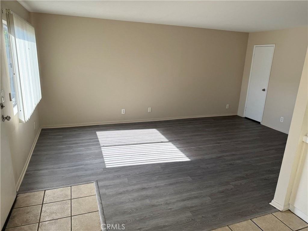 5855 Tujunga Ave #2 - Photo 4 of 13