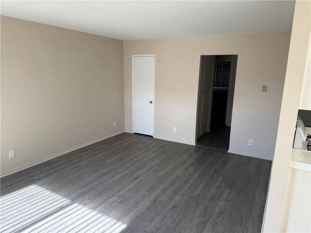 5855 Tujunga Ave #2 - Photo 6 of 13