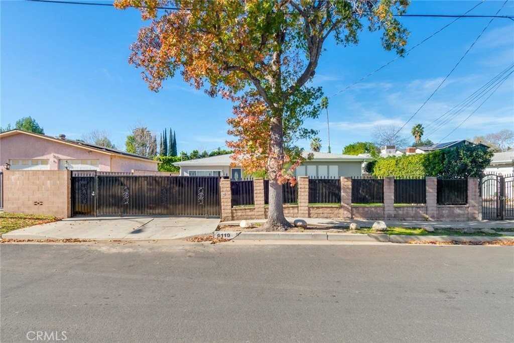 6119 Zelzah Ave - Photo 2 of 29