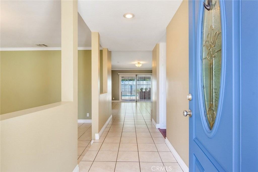 6119 Zelzah Ave - Photo 3 of 29