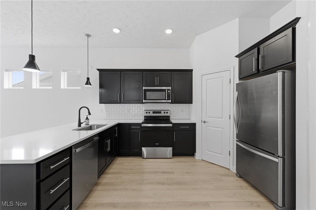 2244 E 100th St - Photo 6 of 22