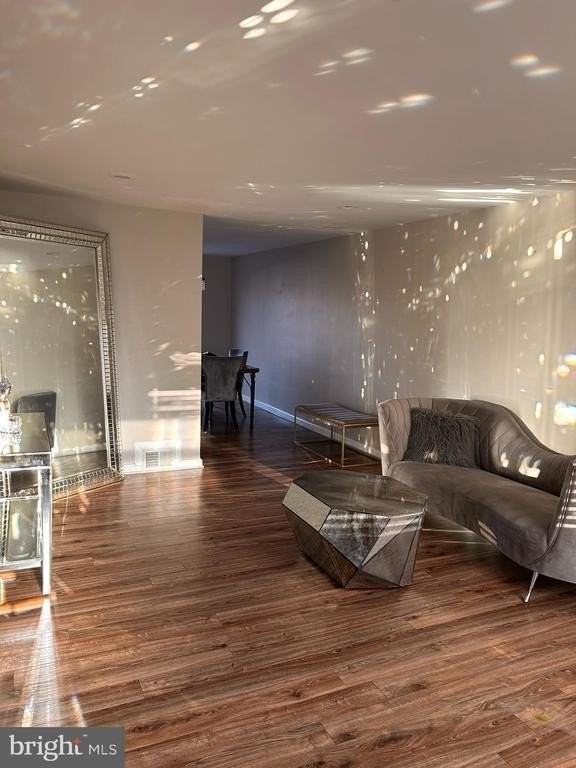 777 Bennington Rd - Photo 7 of 34