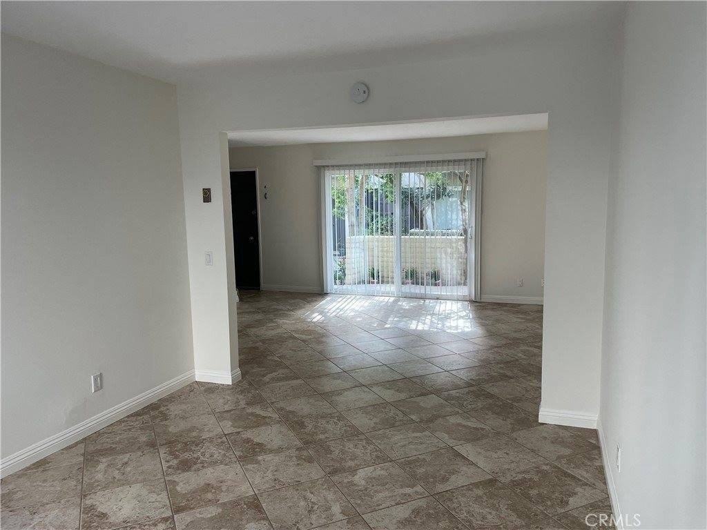 4210 Patrice Rd - Photo 2 of 29