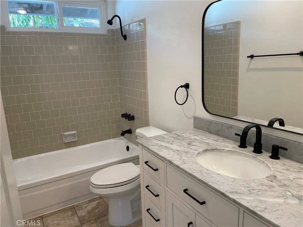 4210 Patrice Rd - Photo 6 of 29