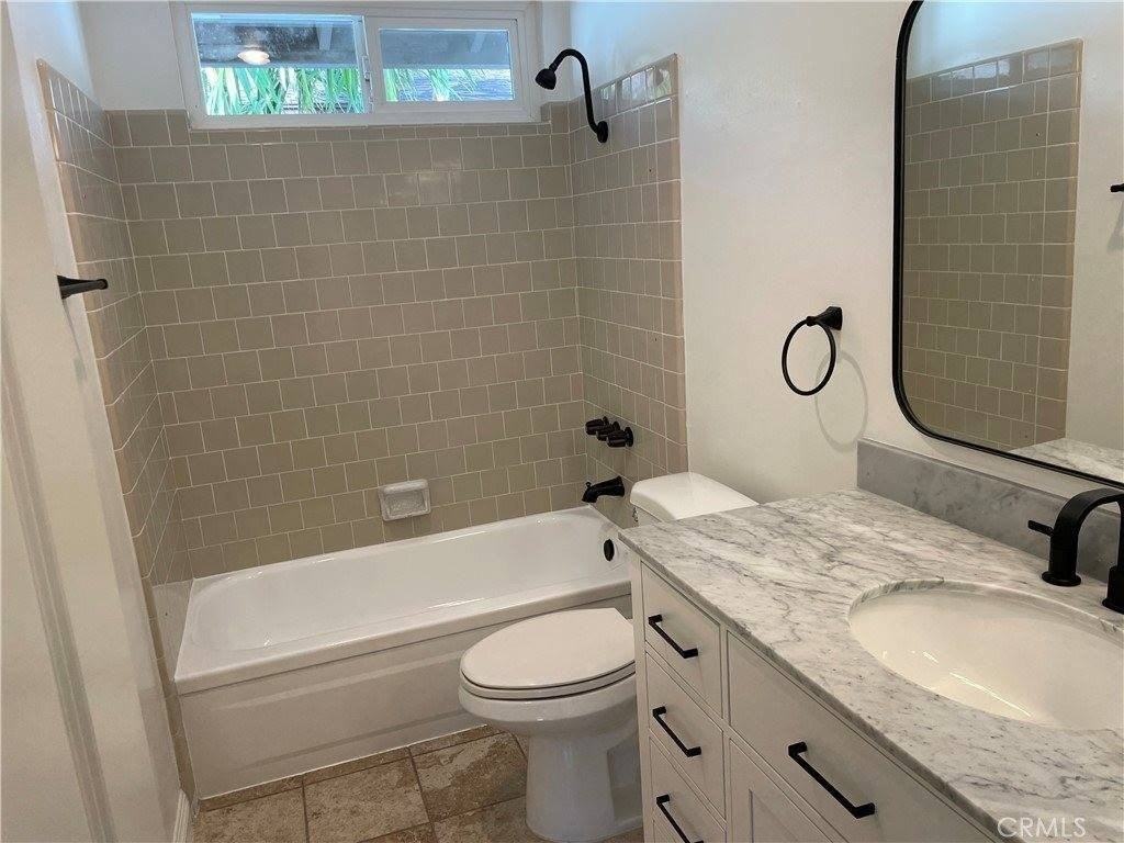 4210 Patrice Rd - Photo 7 of 29