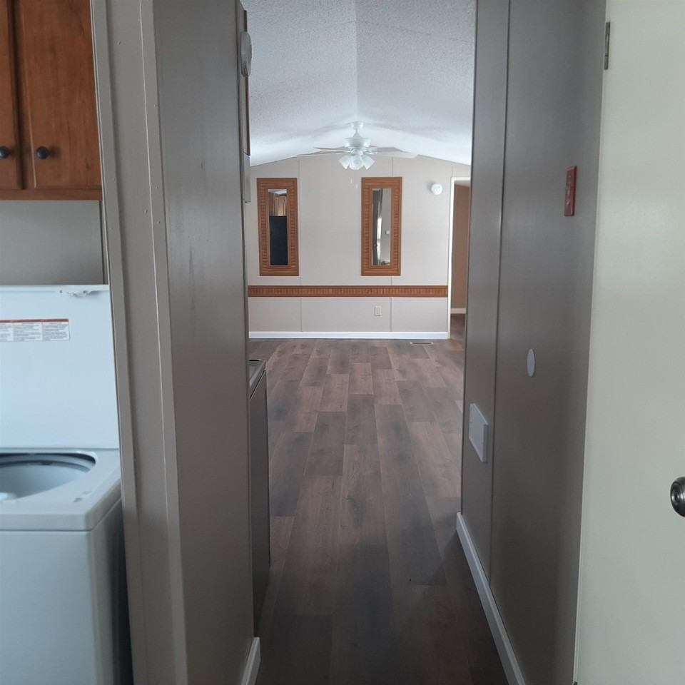 5 Middle Road - Photo 7 of 17