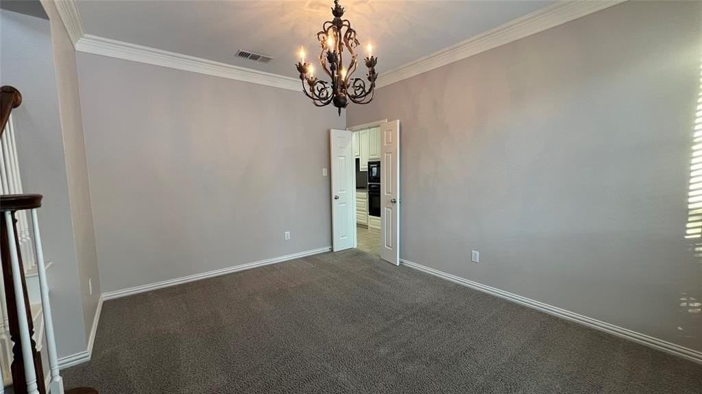 1870 Dowelling Dr - Photo 3 of 21