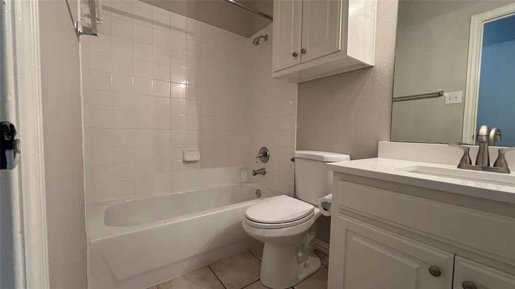 1870 Dowelling Dr - Photo 6 of 21