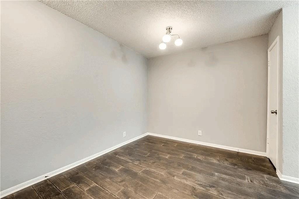 1204 Harwell Dr #2122 - Photo 6 of 22