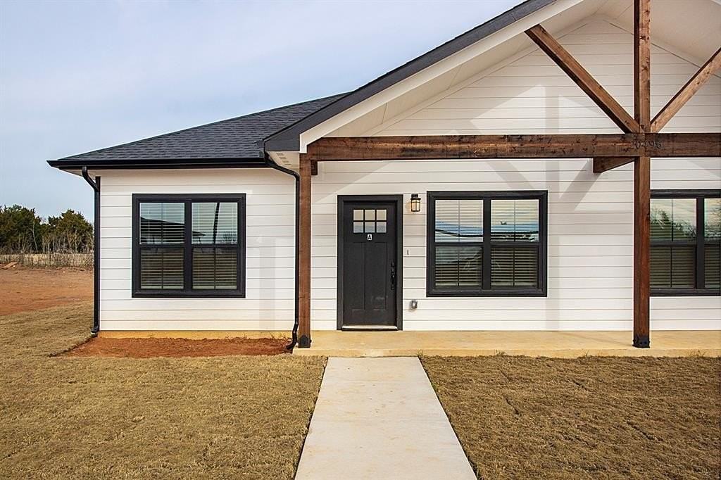 20496 Us Highway 377 #A - Photo 2 of 20