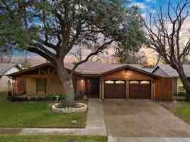 featured image of 220 Blair Ln