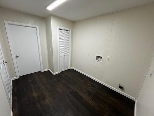 5706 Lee St - Photo 7 of 16